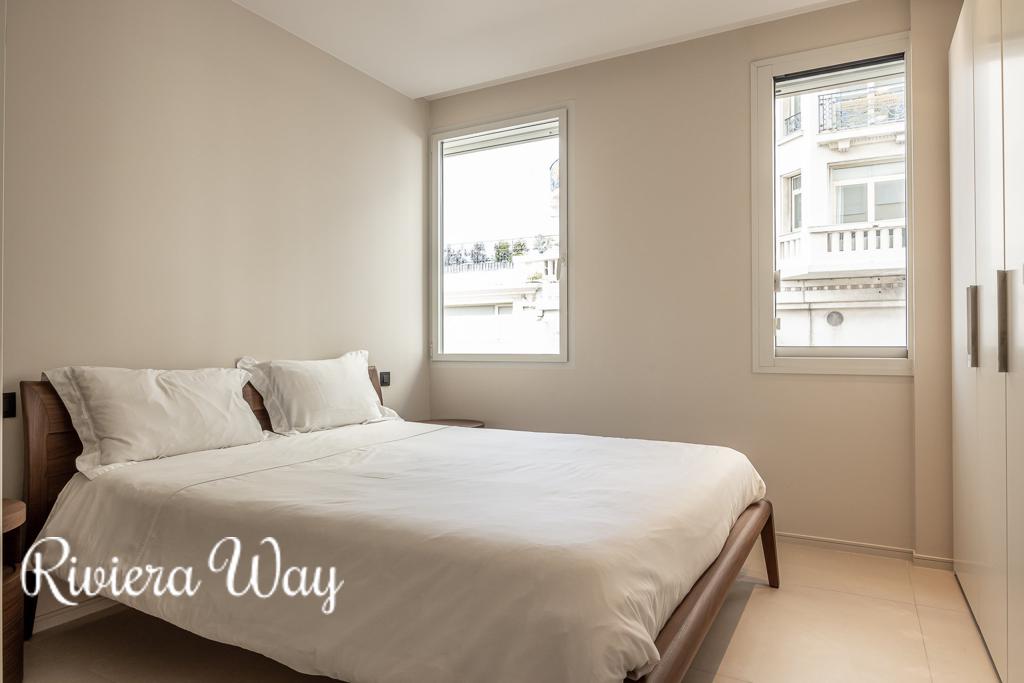 4 room apartment in Boulevard de la Croisette, photo #7, listing #87950478