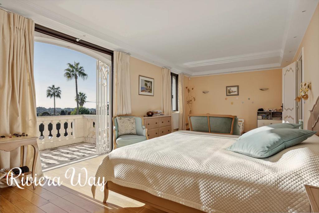 6 room villa in Cap d'Antibes, photo #7, listing #98328468