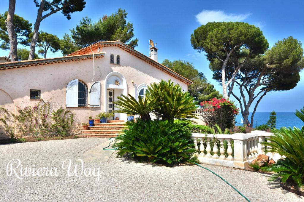 7 room villa in Cap d'Antibes, photo #5, listing #95496828