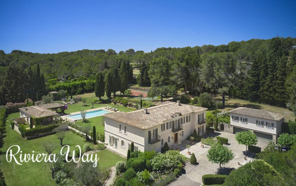 12 room villa in Mougins, photo #7, listing #94402392