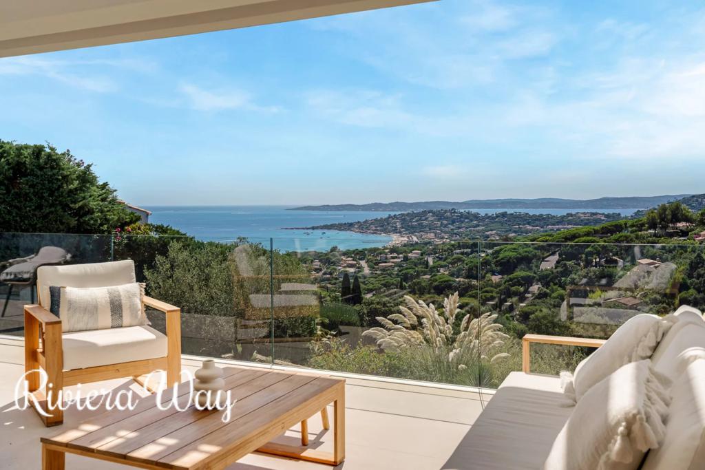 7 room villa in Sainte-Maxime, photo #4, listing #107076060