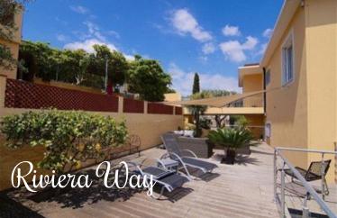 4 room apartment in Villefranche-sur-Mer, 93 m²