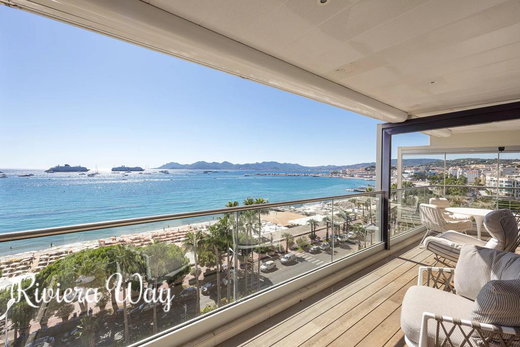 5 room apartment in Boulevard de la Croisette, photo #2, listing #104334510