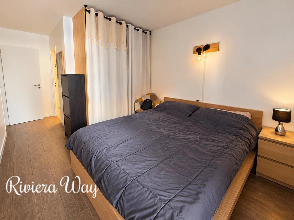 3 room apartment in Juan-les-Pins, photo #5, listing #105413406