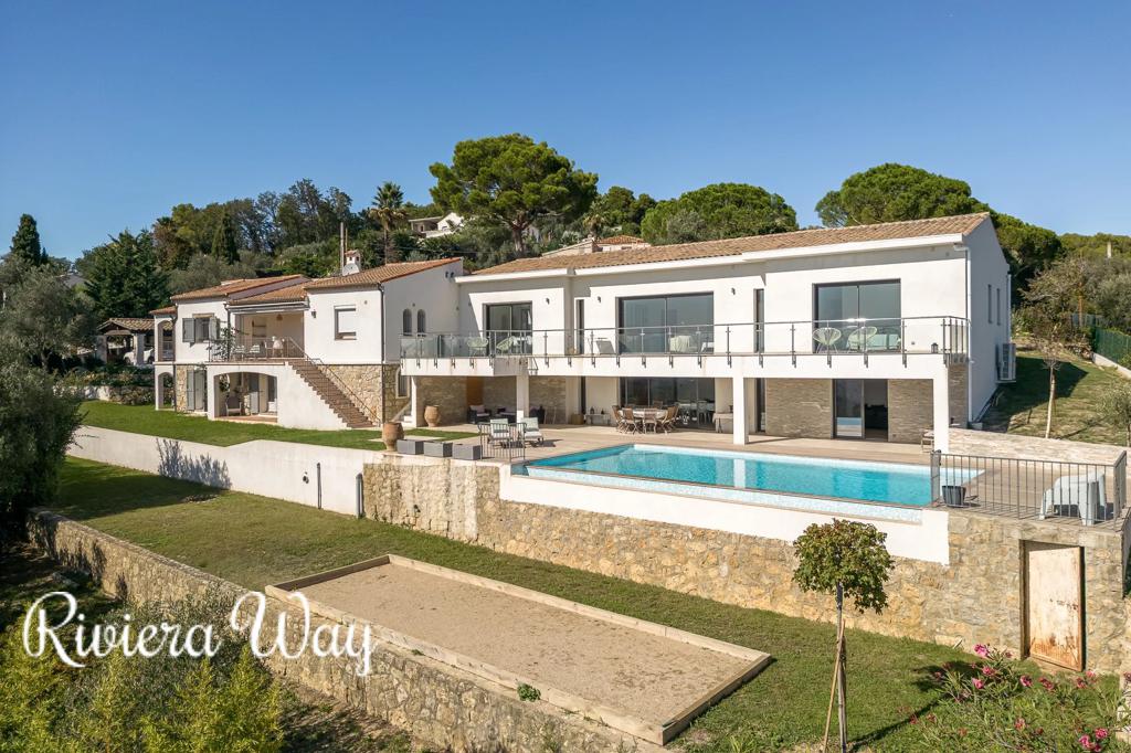 8 room villa in Mougins, photo #9, listing #97745088