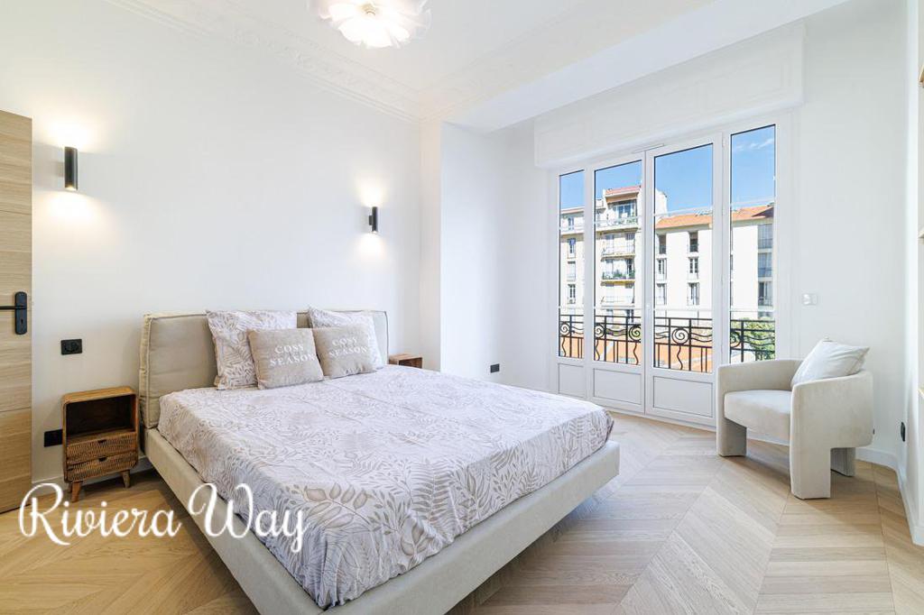4 room apartment in Le Carré d'Or, 120 m², photo #5, listing #106035678