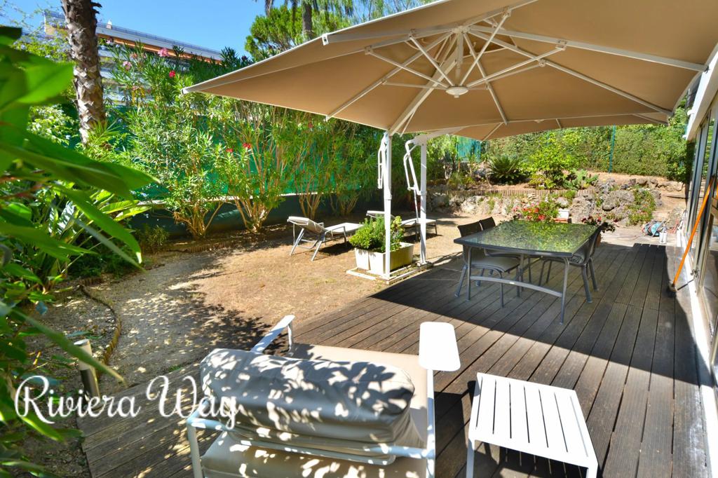 3 room apartment in Antibes, photo #8, listing #103709718