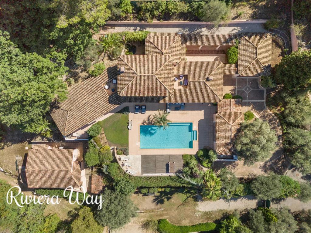 6 room villa in Muan-Sarthe, photo #3, listing #101229660