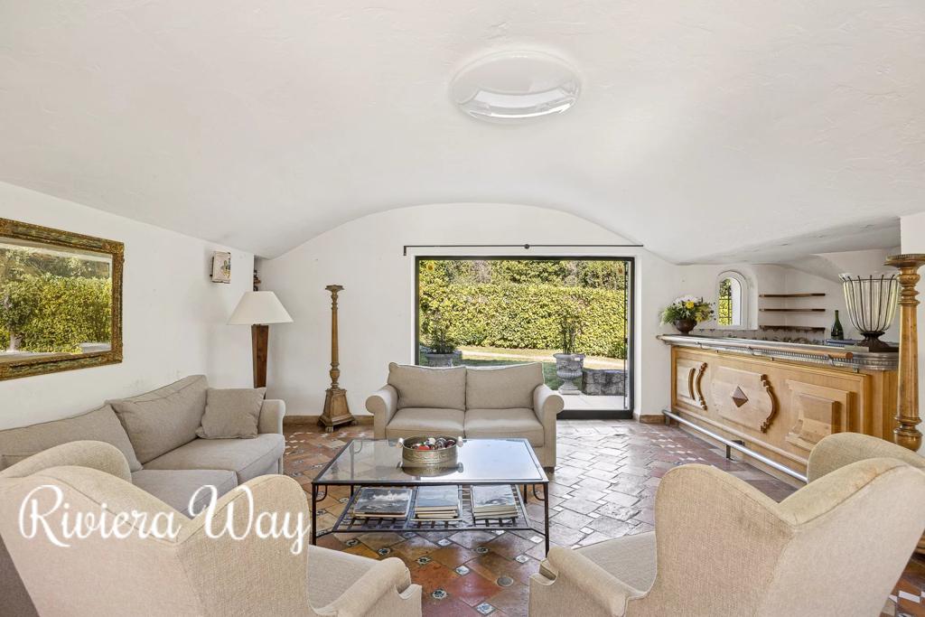 8 room villa in La Colle-sur-Loup, photo #10, listing #105551586