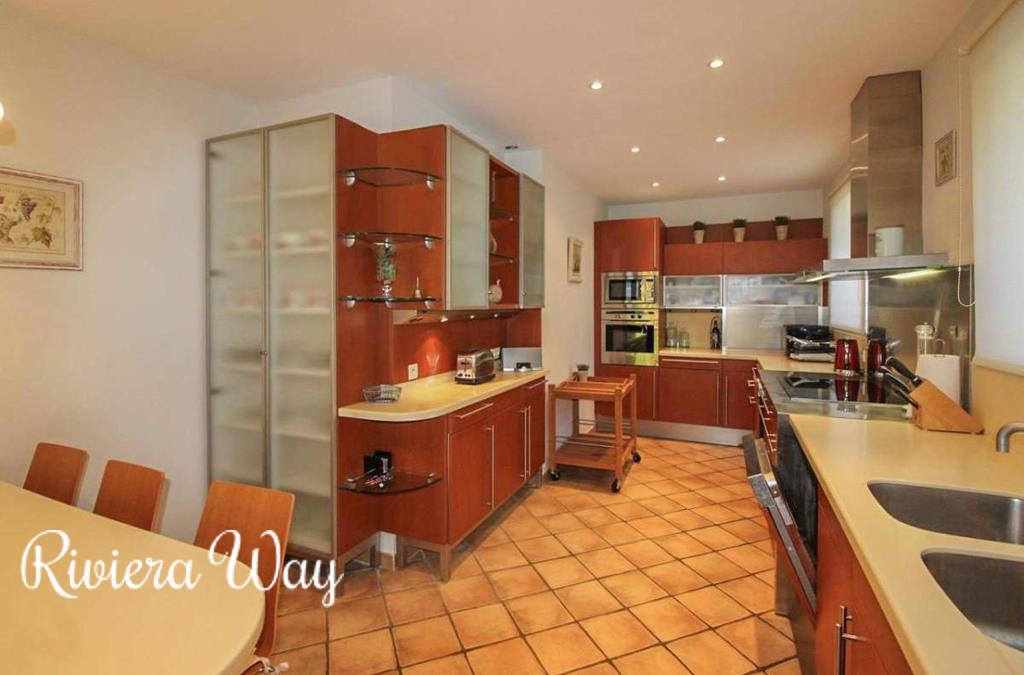 7 room villa in Beaulieu-sur-Mer, 200 m², photo #3, listing #85135680