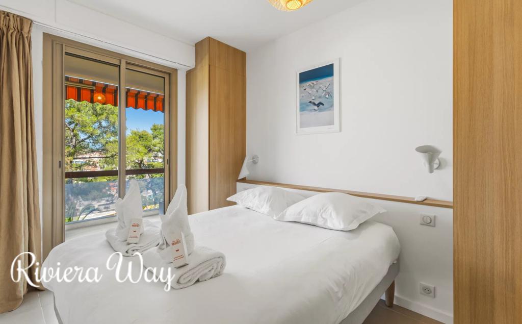 3 room apartment in Le Cannet, photo #6, listing #106611498