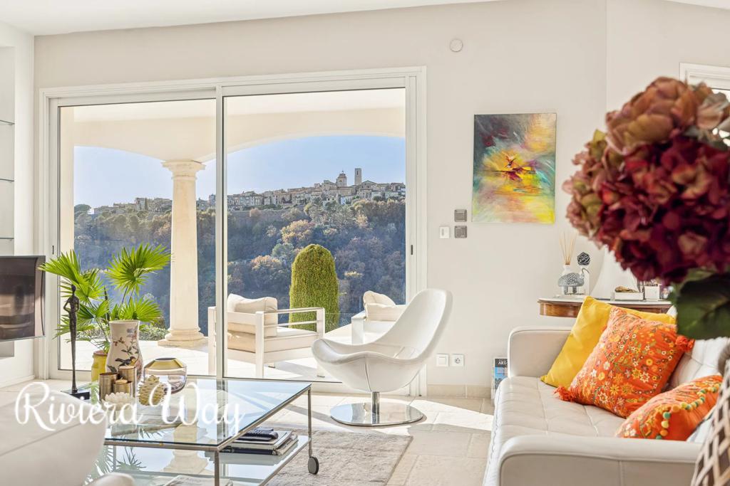 6 room villa in Saint-Paul-de-Vence, photo #1, listing #105104118