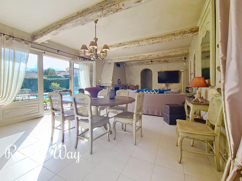 6 room villa in Mougins, photo #1, listing #101957478