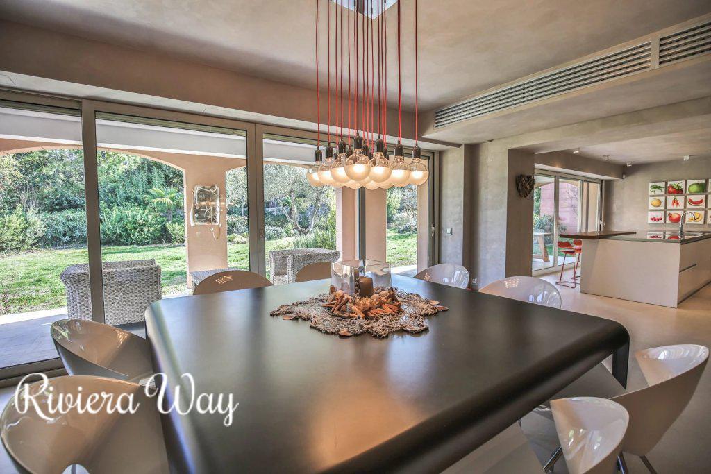 8 room villa in Antibes, 240 m², photo #4, listing #103197570
