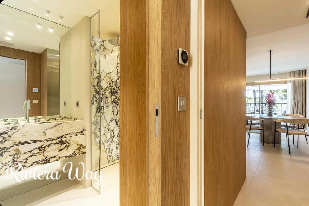 3 room apartment in Boulevard de la Croisette, photo #10, listing #104433000