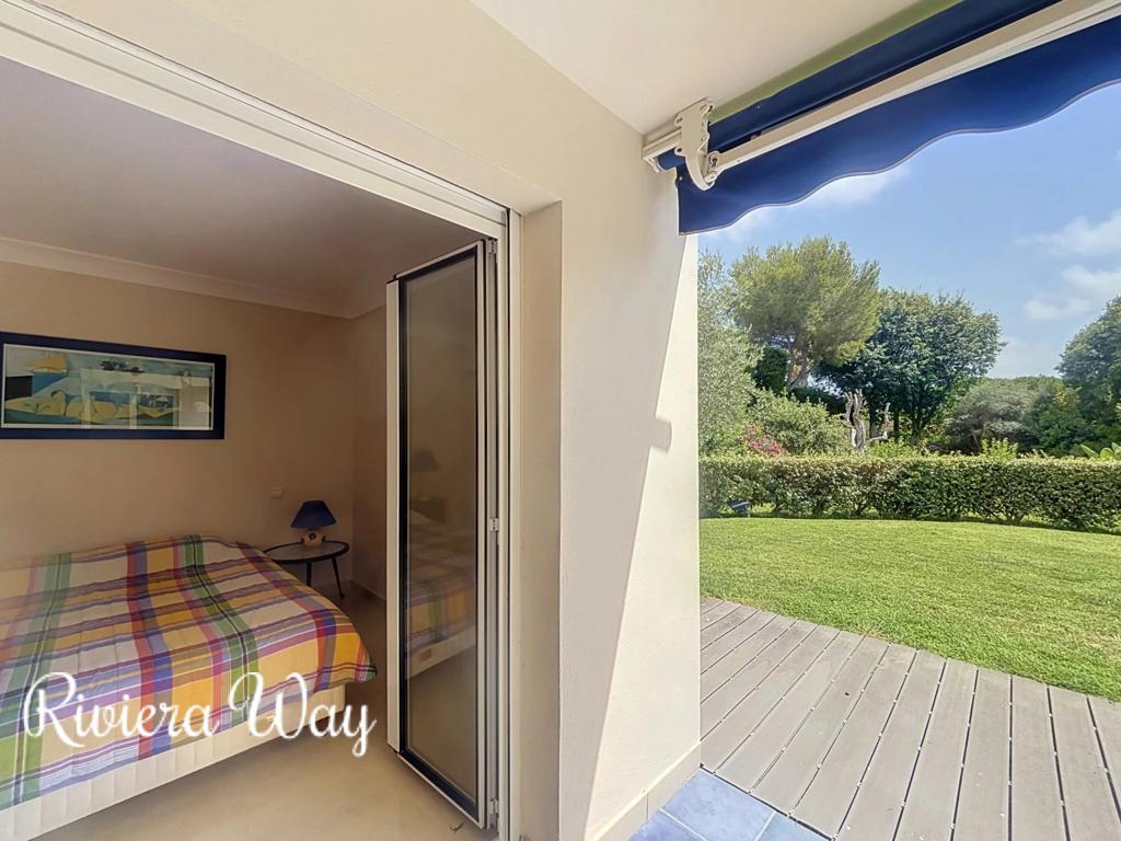 3 room apartment in Antibes, photo #10, listing #106609104