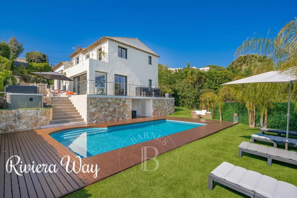 8 room villa in Vallauris, photo #4, listing #88314954