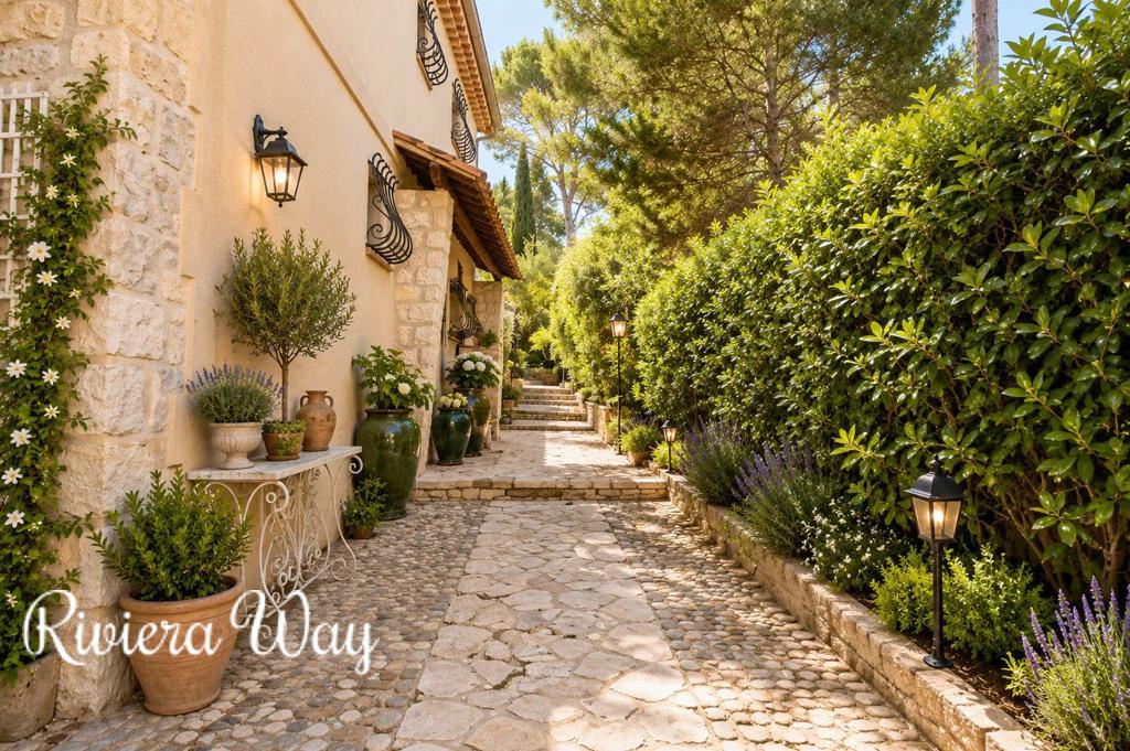 7 room villa in Villefranche-sur-Mer, photo #3, listing #105903462