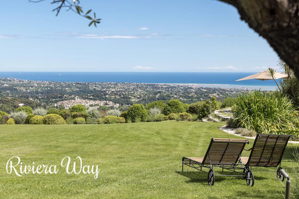 Villa in Saint-Paul-de-Vence, photo #4, listing #103271700