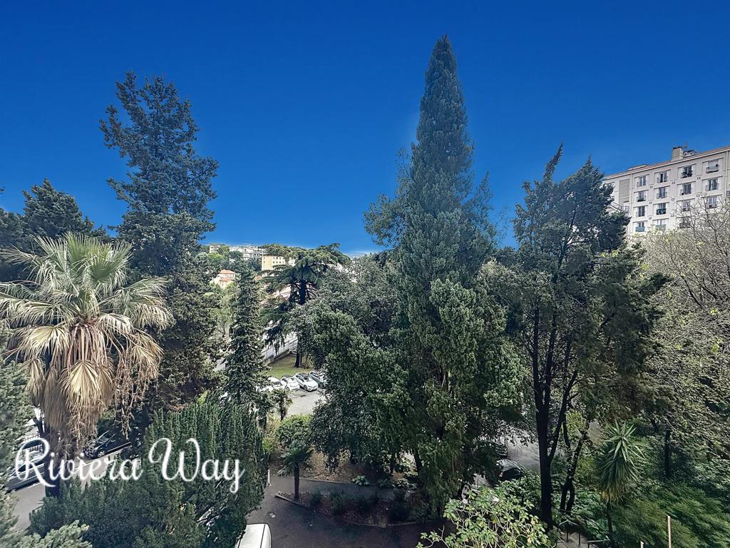 3 room apartment in Fabron, photo #7, listing #103248810