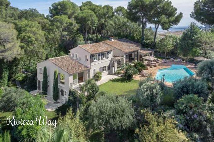 Villa in Mougins, 430 m², photo #1, listing #105528024