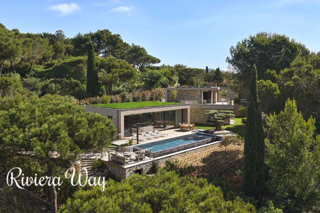8 room villa in Ramatyuel, photo #6, listing #106401876