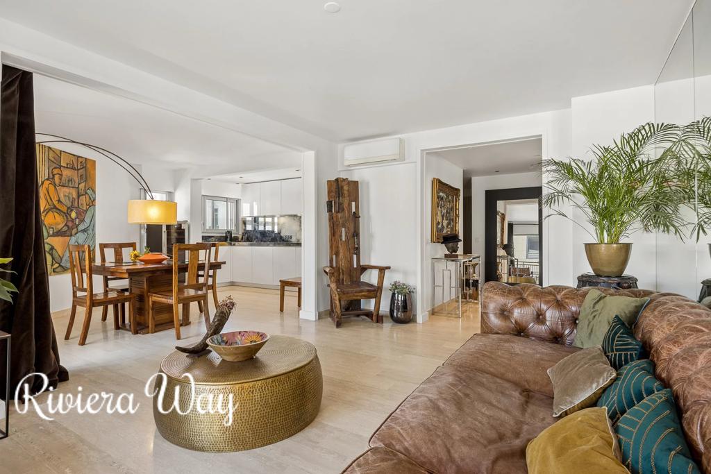 4 room apartment in Cannes, photo #5, listing #100447914