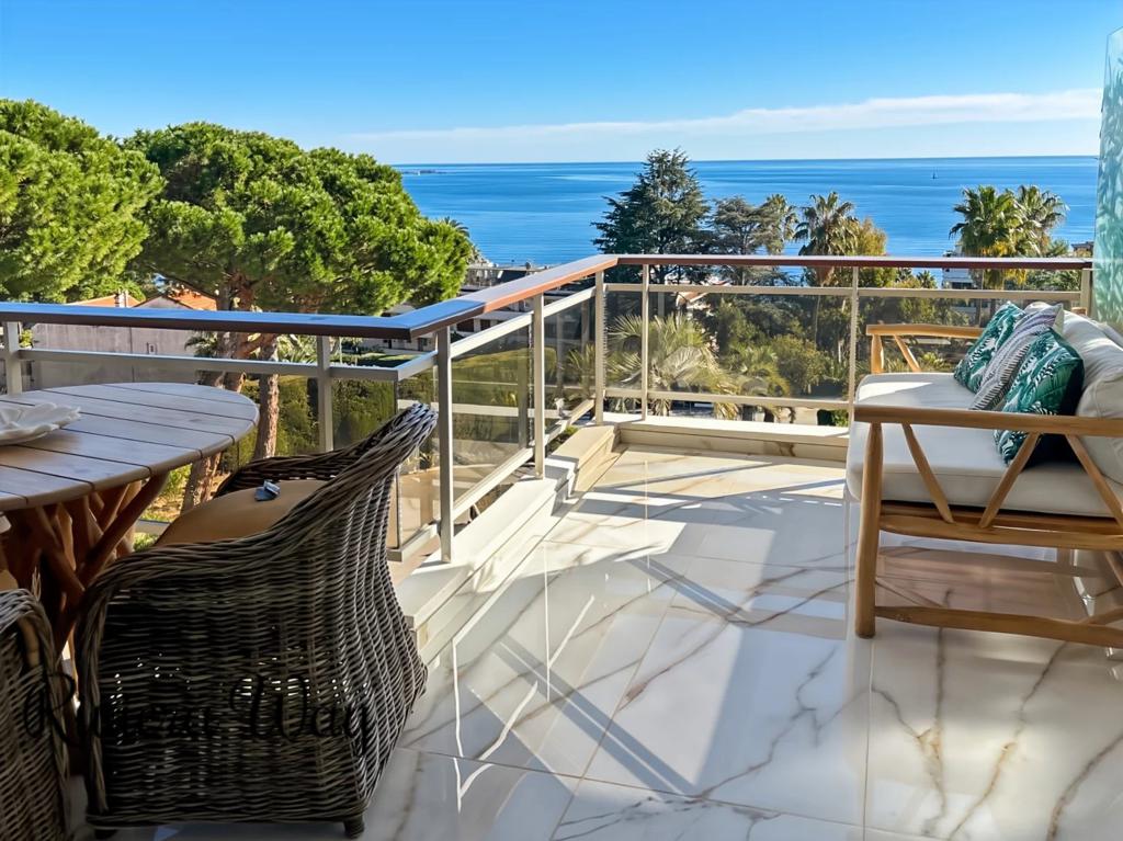3 room apartment in Cannes, photo #5, listing #101925684