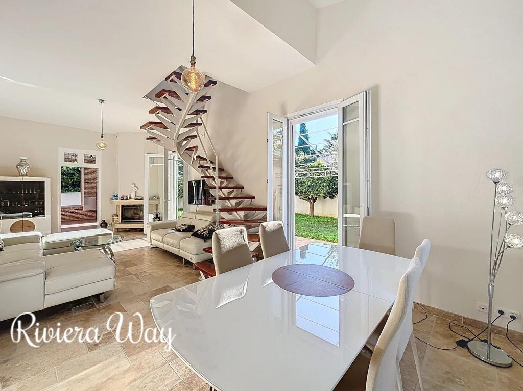 5 room villa in Cap d'Antibes, photo #6, listing #104339214