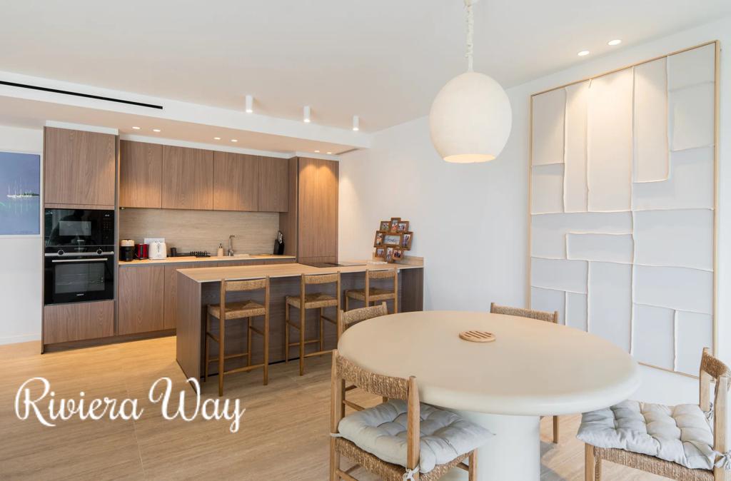 3 room apartment in Cannes, photo #5, listing #107281230