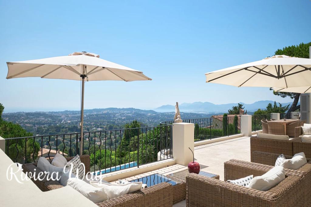 10 room villa in Mougins, photo #3, listing #100603986