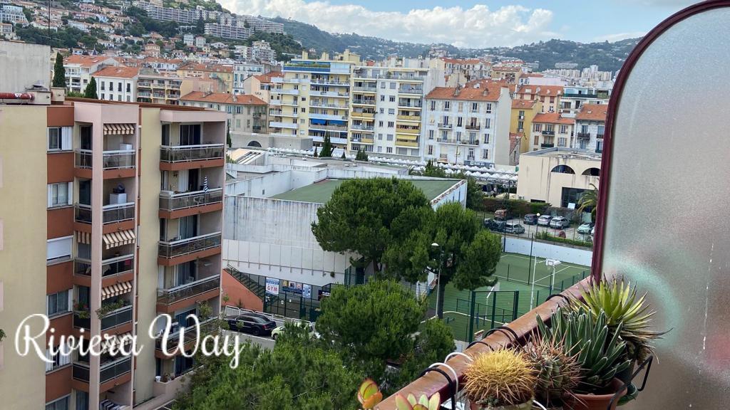 Apartment in Nice, 47 m², photo #2, listing #80861214
