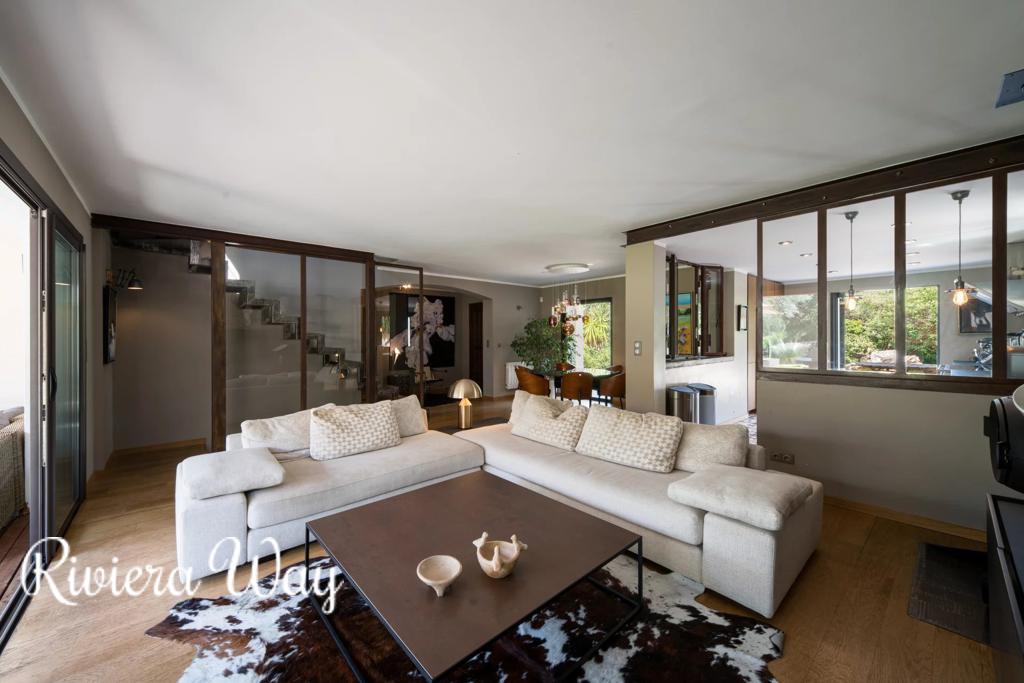 6 room villa in Vallauris, photo #7, listing #78857058