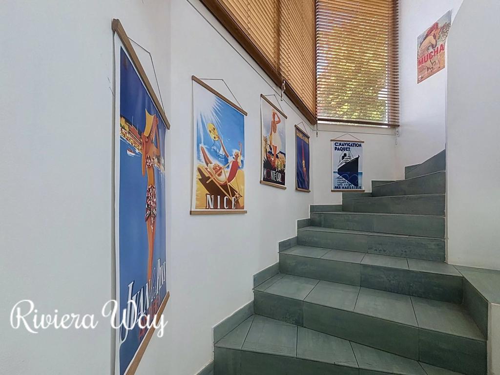 5 room villa in Cap d'Antibes, photo #10, listing #106761858
