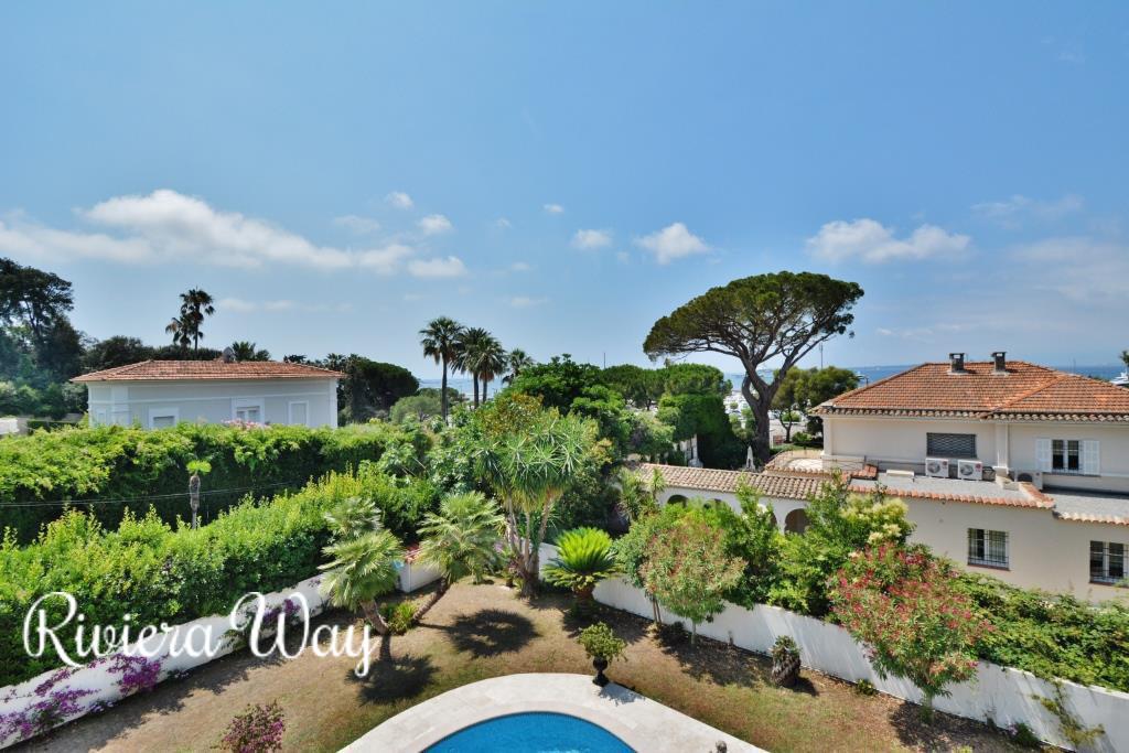 7 room villa in Cap d'Antibes, photo #4, listing #69092604