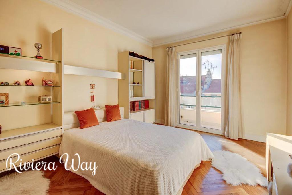 3 room penthouse in Le Carré d'Or, 88 m², photo #7, listing #105968352