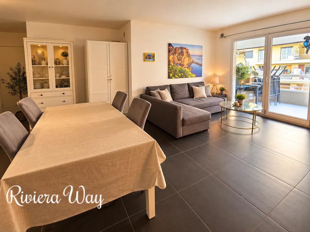 3 room apartment in Juan-les-Pins, photo #1, listing #105413406