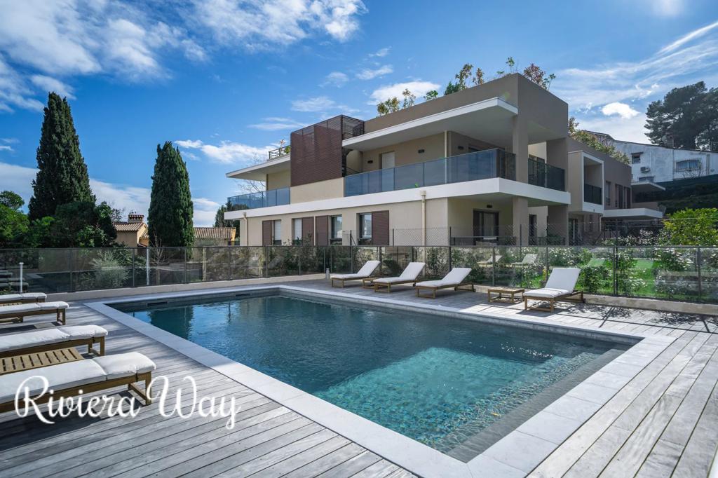 3 room penthouse in Mougins, photo #1, listing #105592620