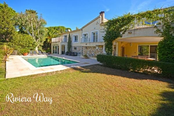 6 room villa in Cannes, 252 m², photo #1, listing #66291414