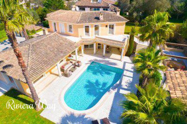 Villa in Mougins, 498 m², photo #1, listing #104271678