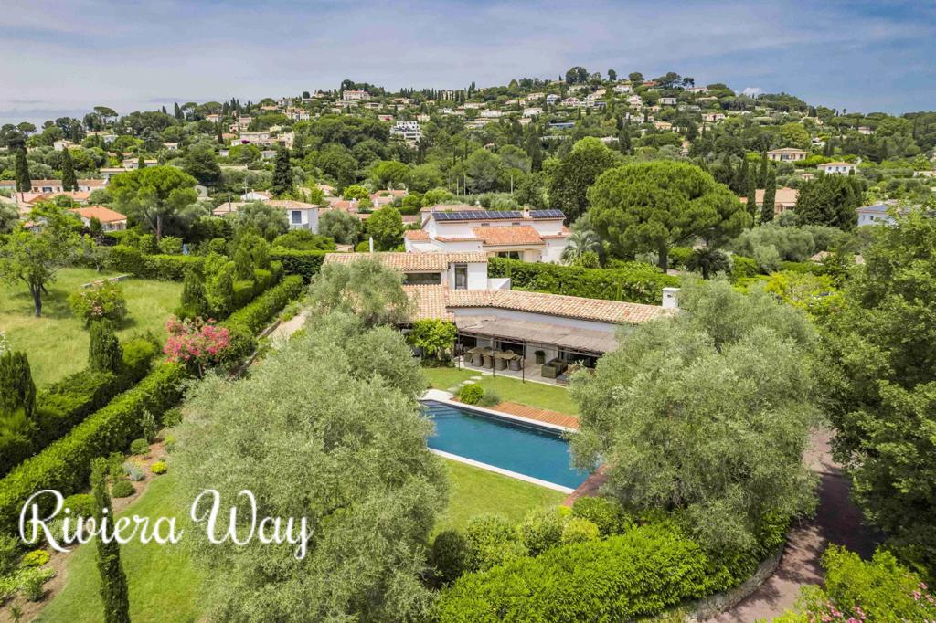 7 room villa in Mougins, photo #9, listing #99874866