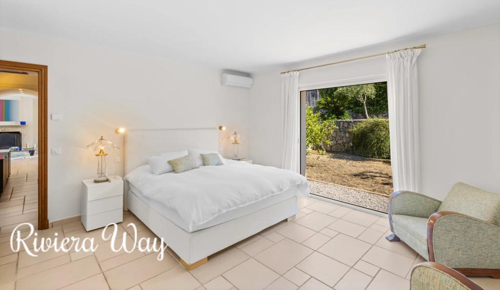 Villa in Peymeinade, photo #8, listing #106619982