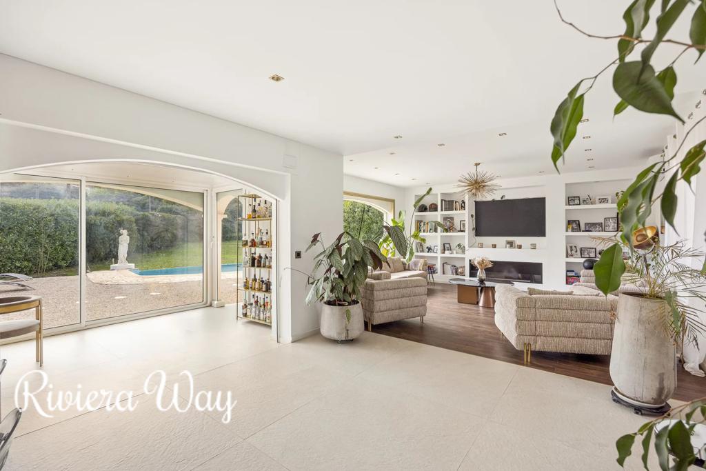 7 room villa in Roquefort-les-Pins, photo #6, listing #105908502