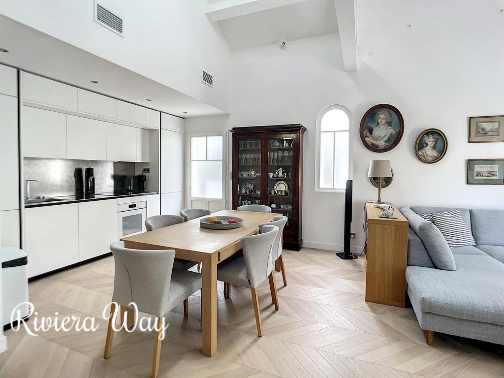 4 room villa in Cap d'Antibes, photo #7, listing #98652372