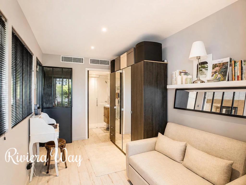 3 room apartment in Cannes, photo #8, listing #107033304