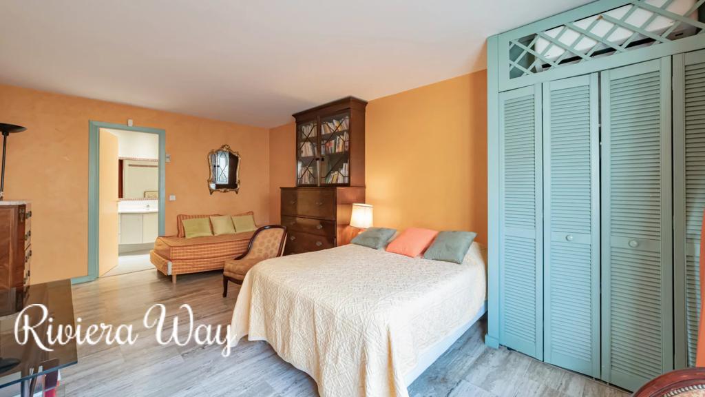 3 room apartment in Boulevard de la Croisette, photo #4, listing #99461334