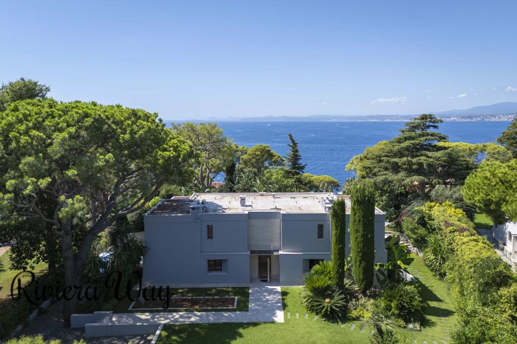 6 room villa in Villefranche-sur-Mer, photo #10, listing #100326870