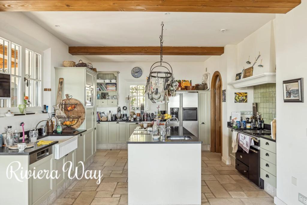 7 room villa in Tourrettes-sur-Loup, photo #4, listing #101768520
