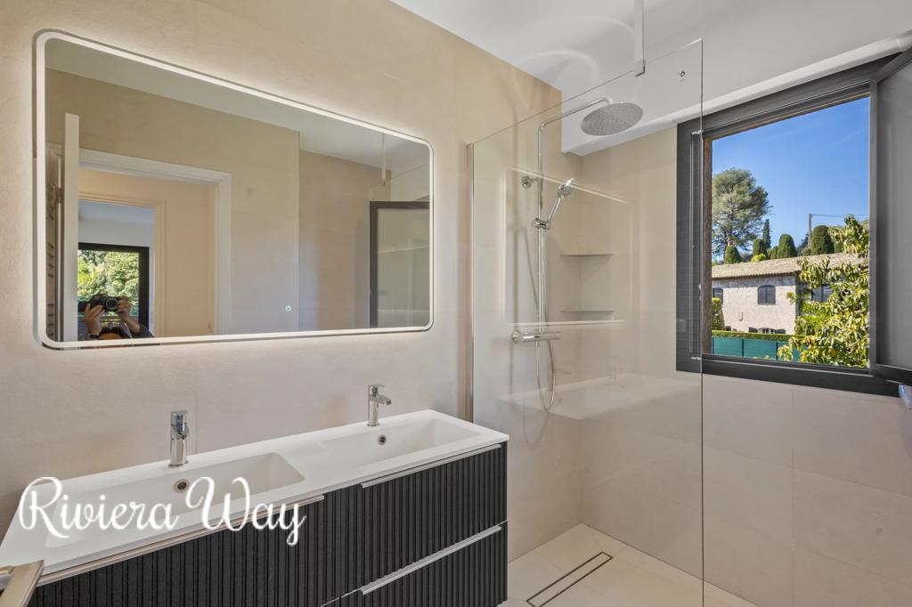 3 room apartment in Le Cannet, photo #6, listing #105137256
