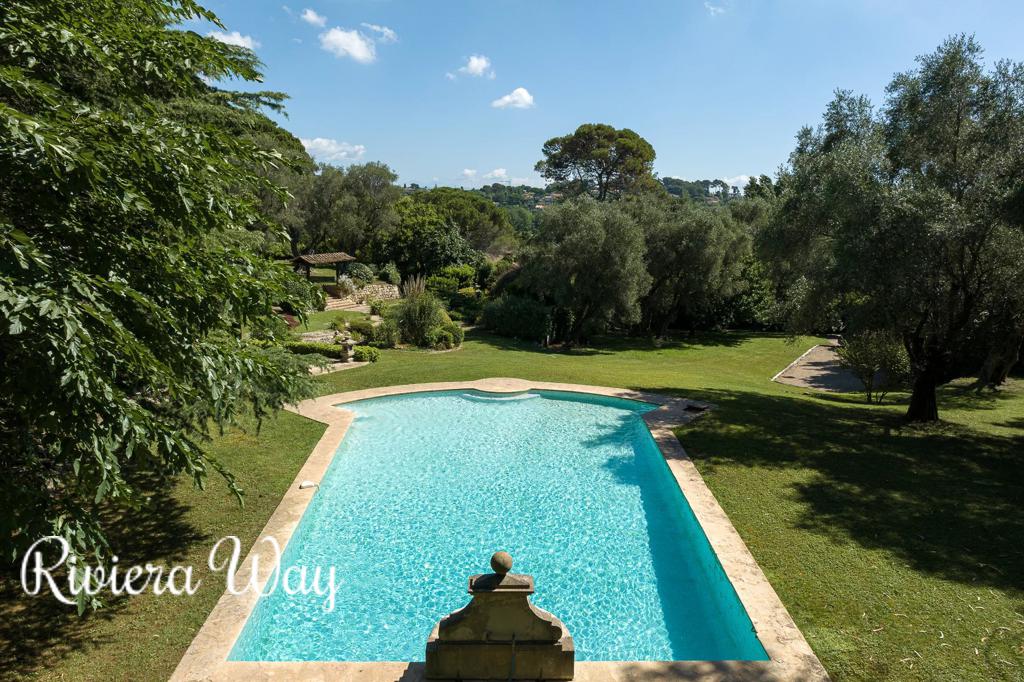 Villa in Mougins, photo #2, listing #99800148